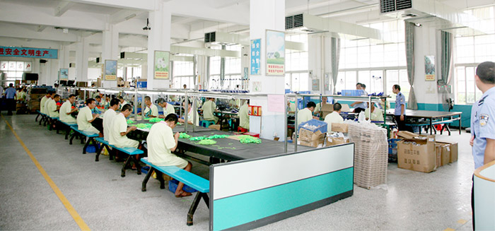 廣東某女子戒毒所生產車間選擇星科環(huán)保空調冷風機