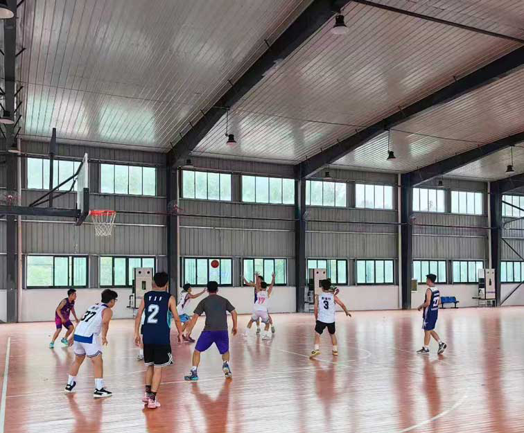 籃球館工業(yè)空調(diào)，優(yōu)選蒸發(fā)冷省電空調(diào)-立柜射流空調(diào)